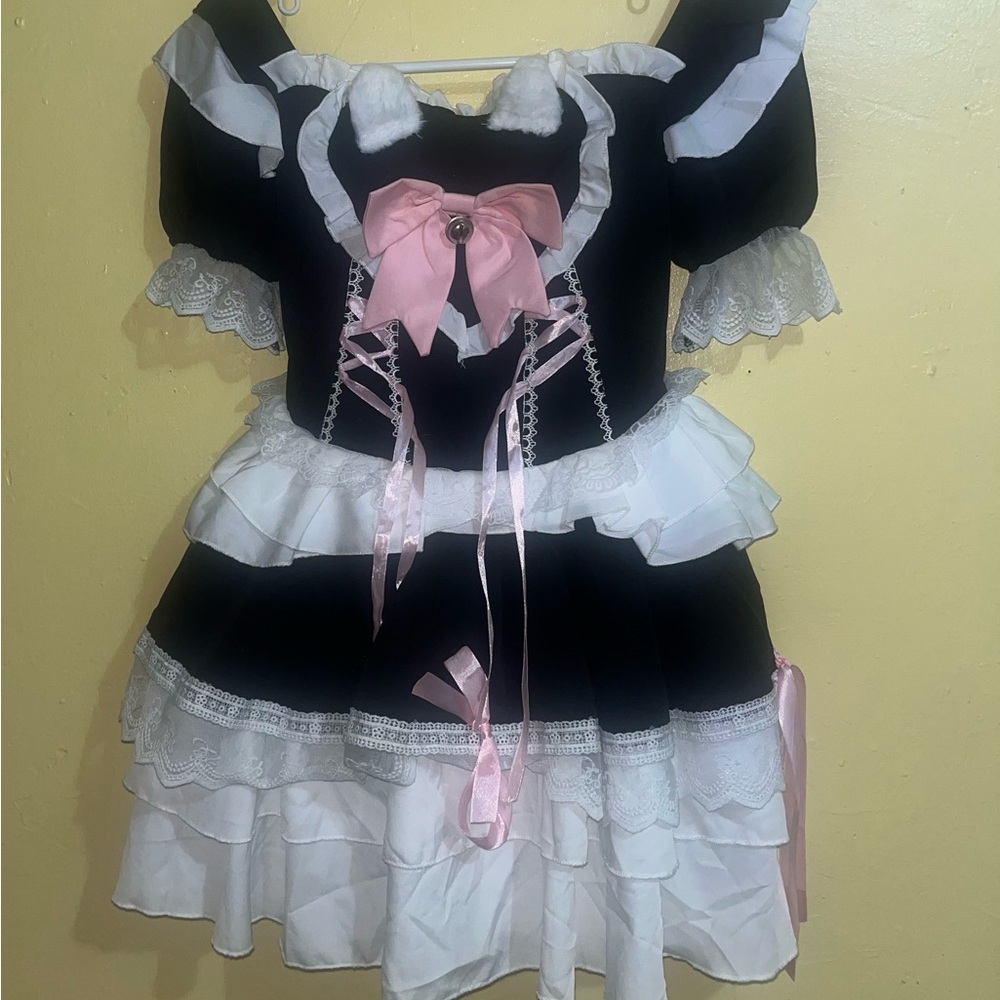 Black and White Dress with Pink Bow